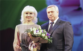 Благодарность от Губернатора: награда работнице фабрики "Донецкая Мануфактура"